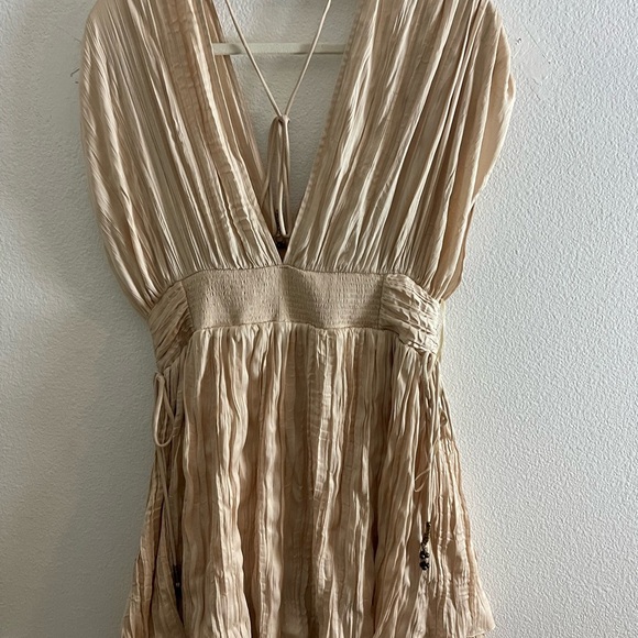 Free People Bonny Mini Dress Pleated Tiered Hem Defined Waist Prosecco Sz Medium - Picture 7 of 12